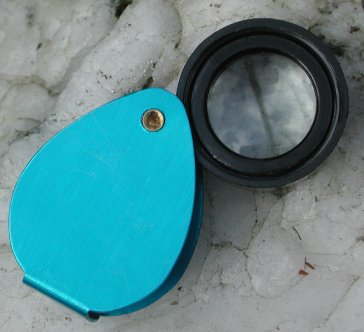 Pocket Magnifying Glass