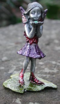 Pewter Leaf Fairy with jewel (B)