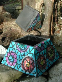 Turquoise Pyramid Box